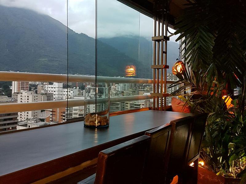 Hotel Altamira Suites カラカス エクステリア 写真