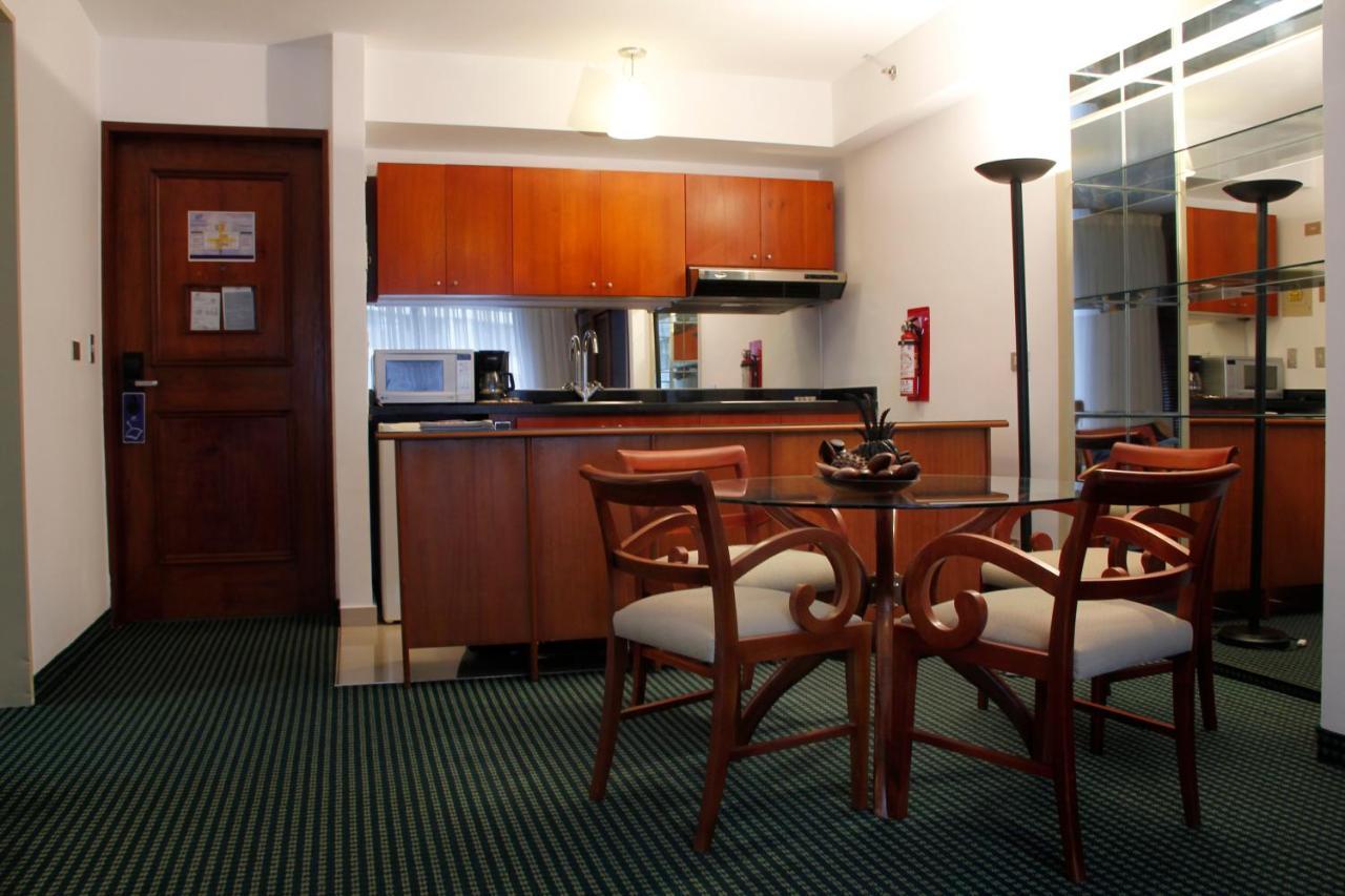 Hotel Altamira Suites カラカス エクステリア 写真