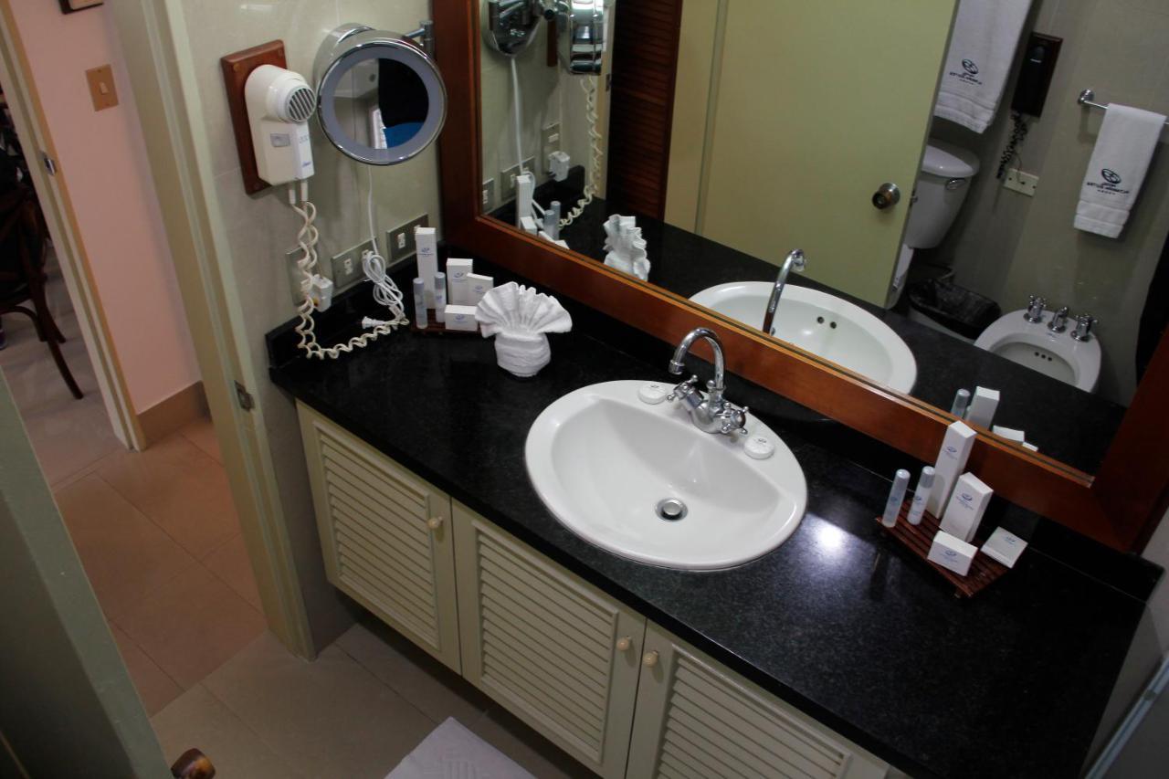 Hotel Altamira Suites カラカス エクステリア 写真